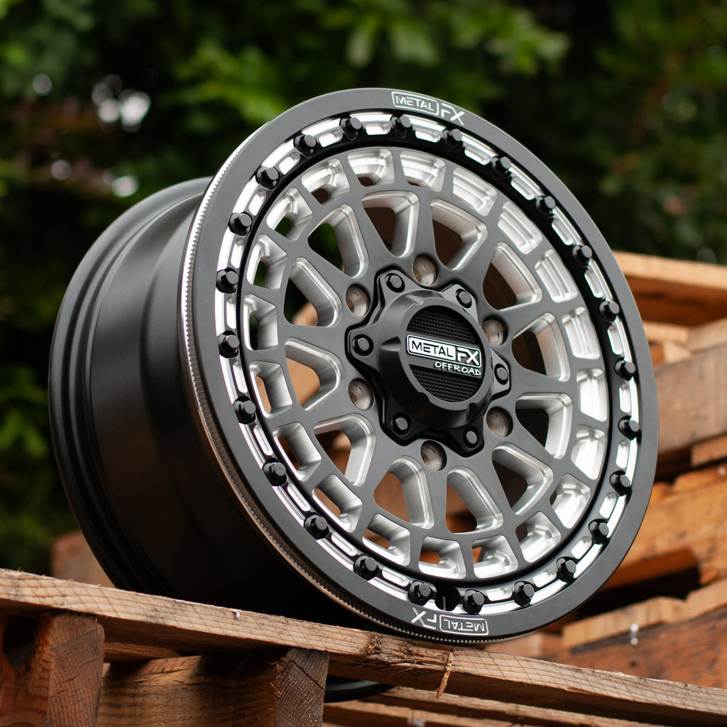 Outlaw 6R Beadlock | Satin Black Contrast Cut