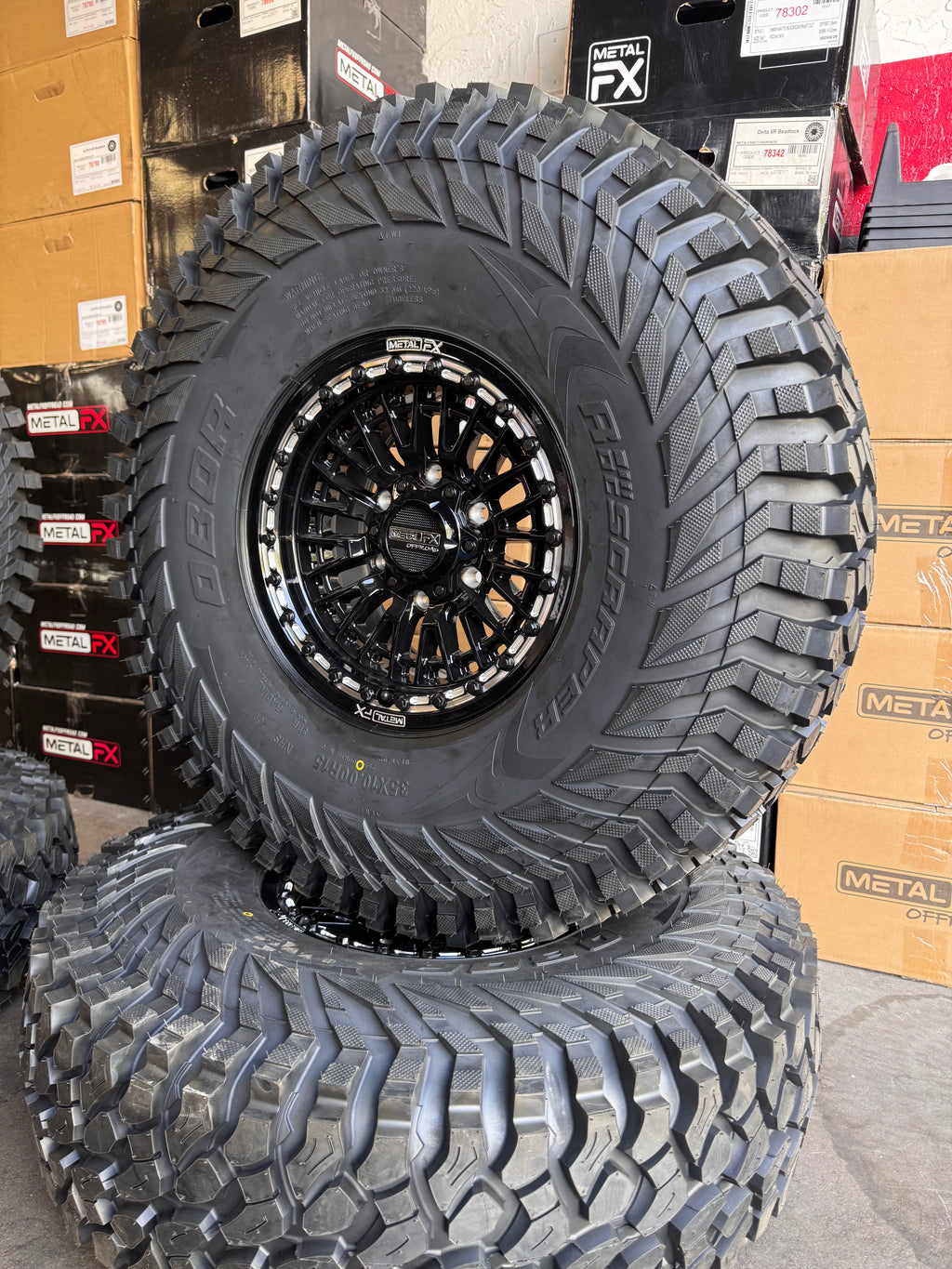 CanAm Maverick R (6 Lug) set