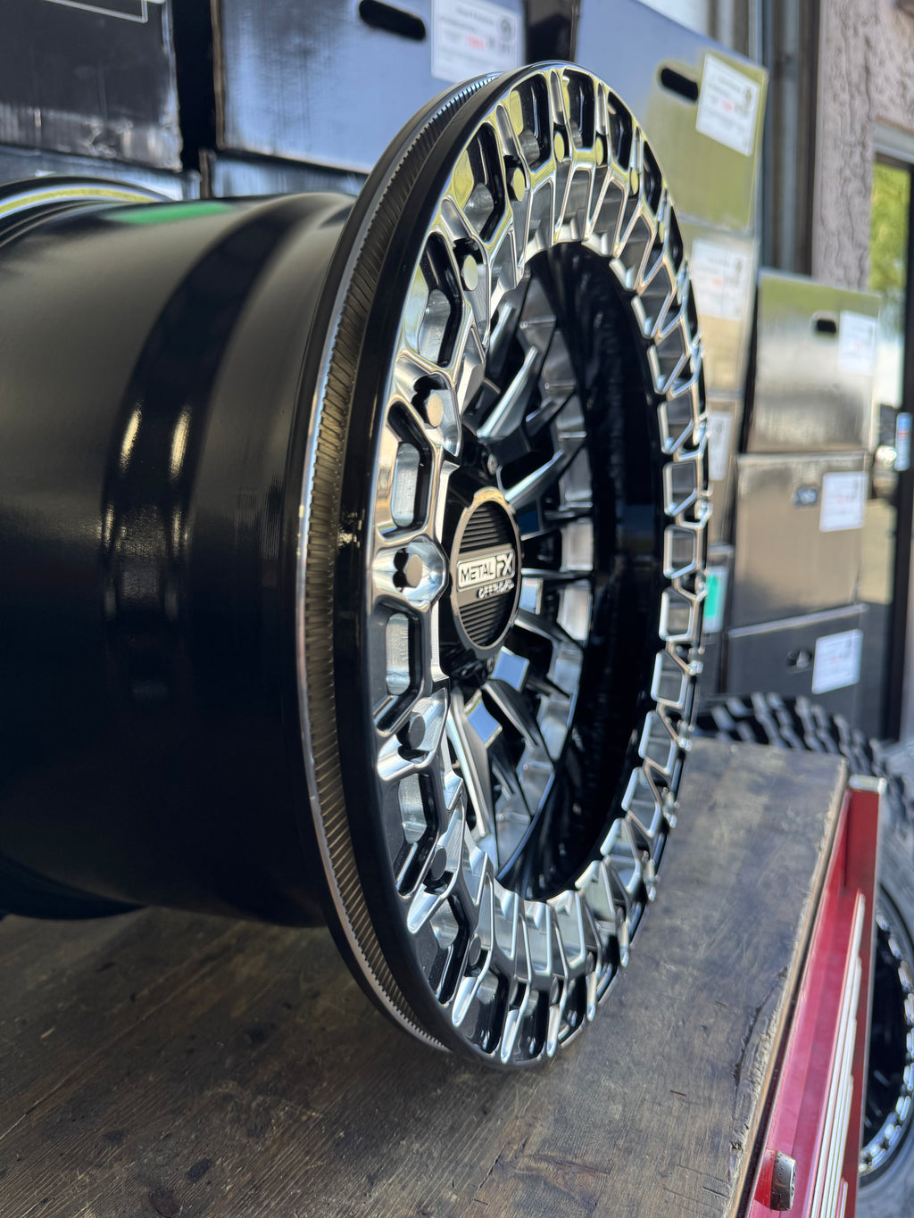 Slayer 6R 2.0 | Gloss Black / Contrast Cut